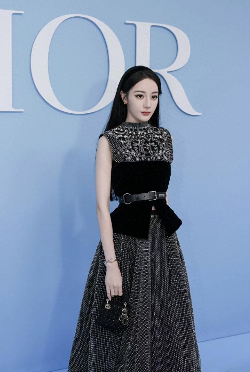 Dior2025春夏大秀，女星璀璨集聚，共现女性多元力量